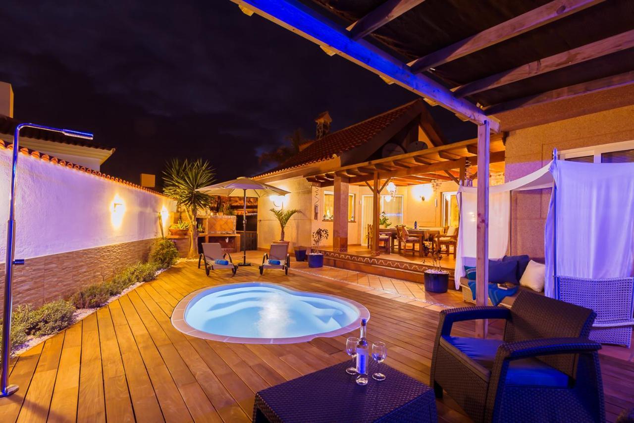 Villa Hibiscus Centrum Corralejo Beach Private Pool Family Ngoại thất bức ảnh