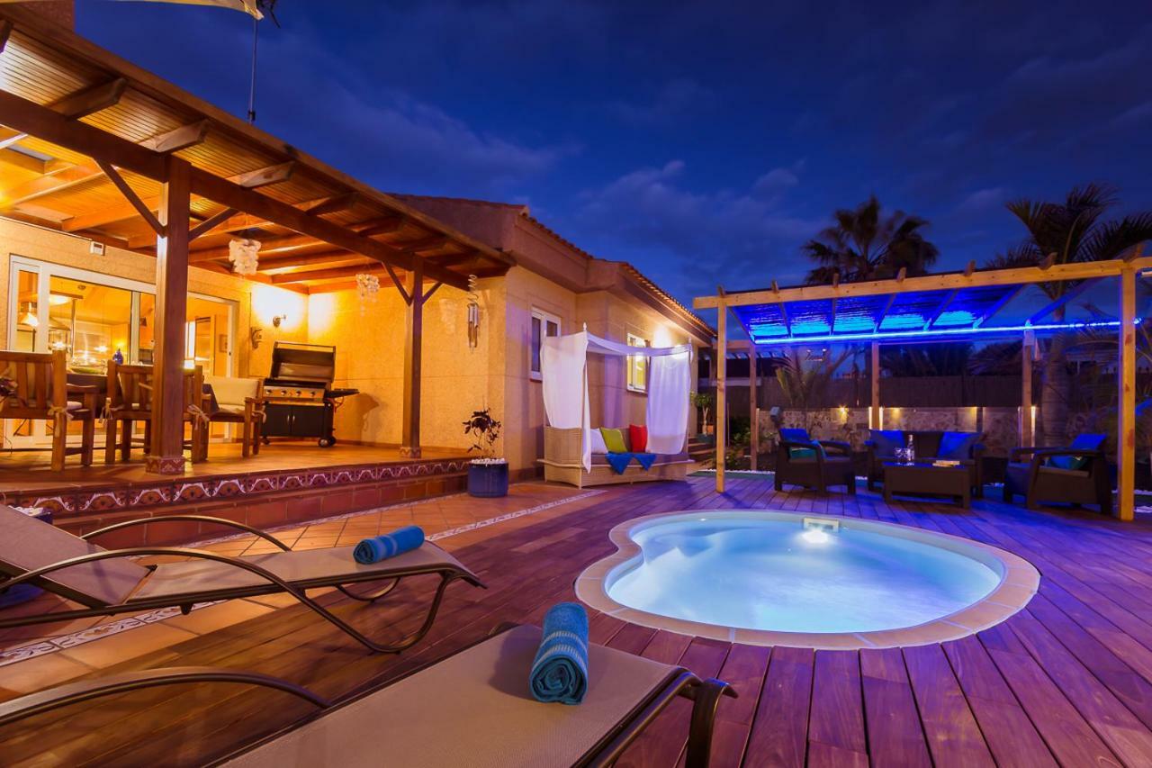 Villa Hibiscus Centrum Corralejo Beach Private Pool Family Ngoại thất bức ảnh